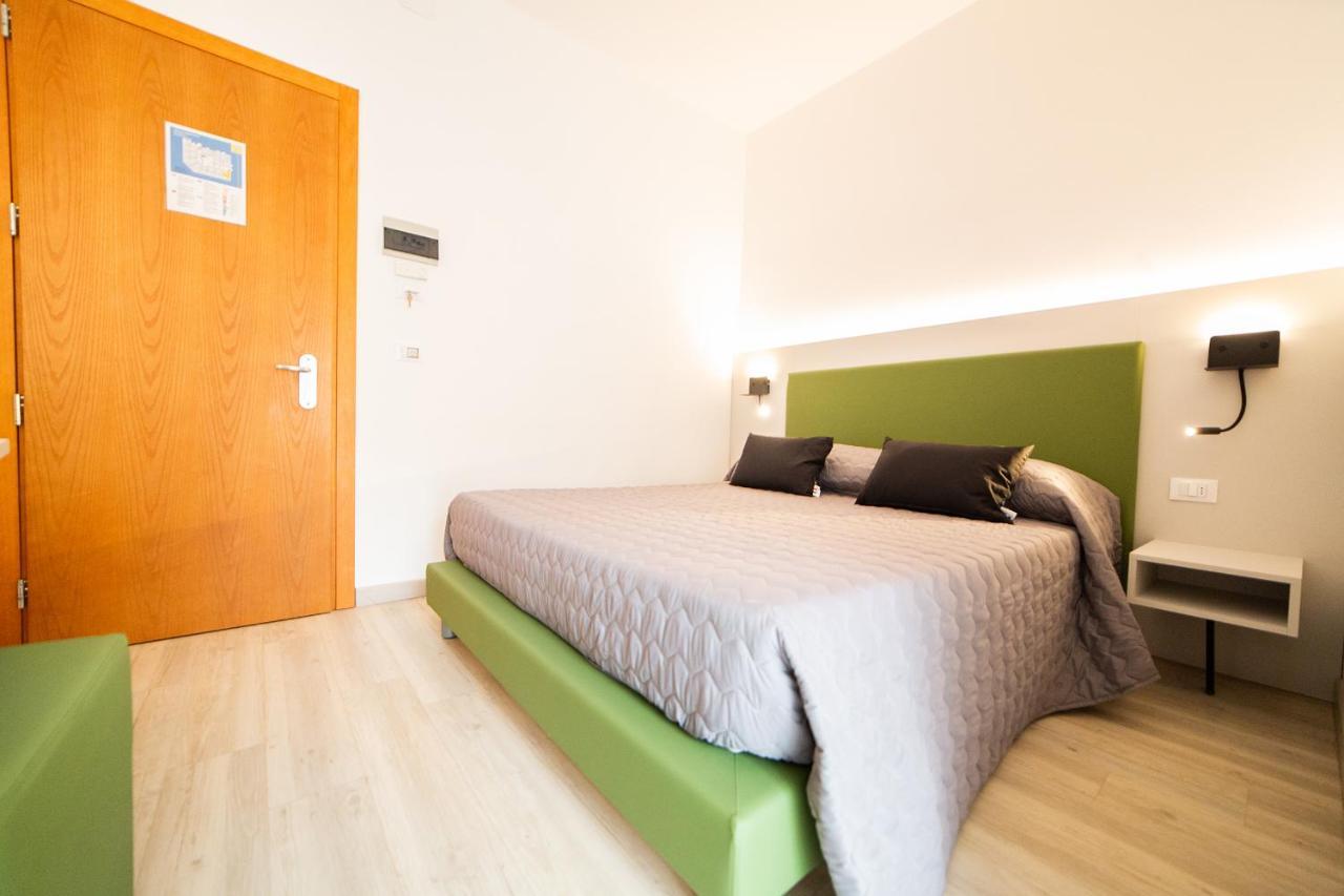 Hotel All'Orologio 3 Stelle Superior Caorle Eksteriør bilde